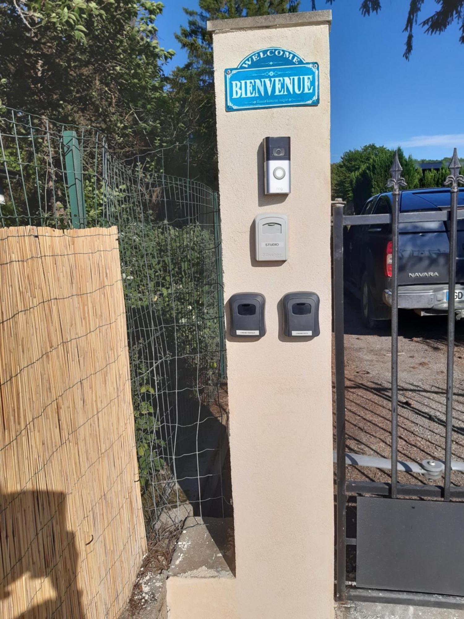 Studio Au Bord De L'Etang Laives Εξωτερικό φωτογραφία